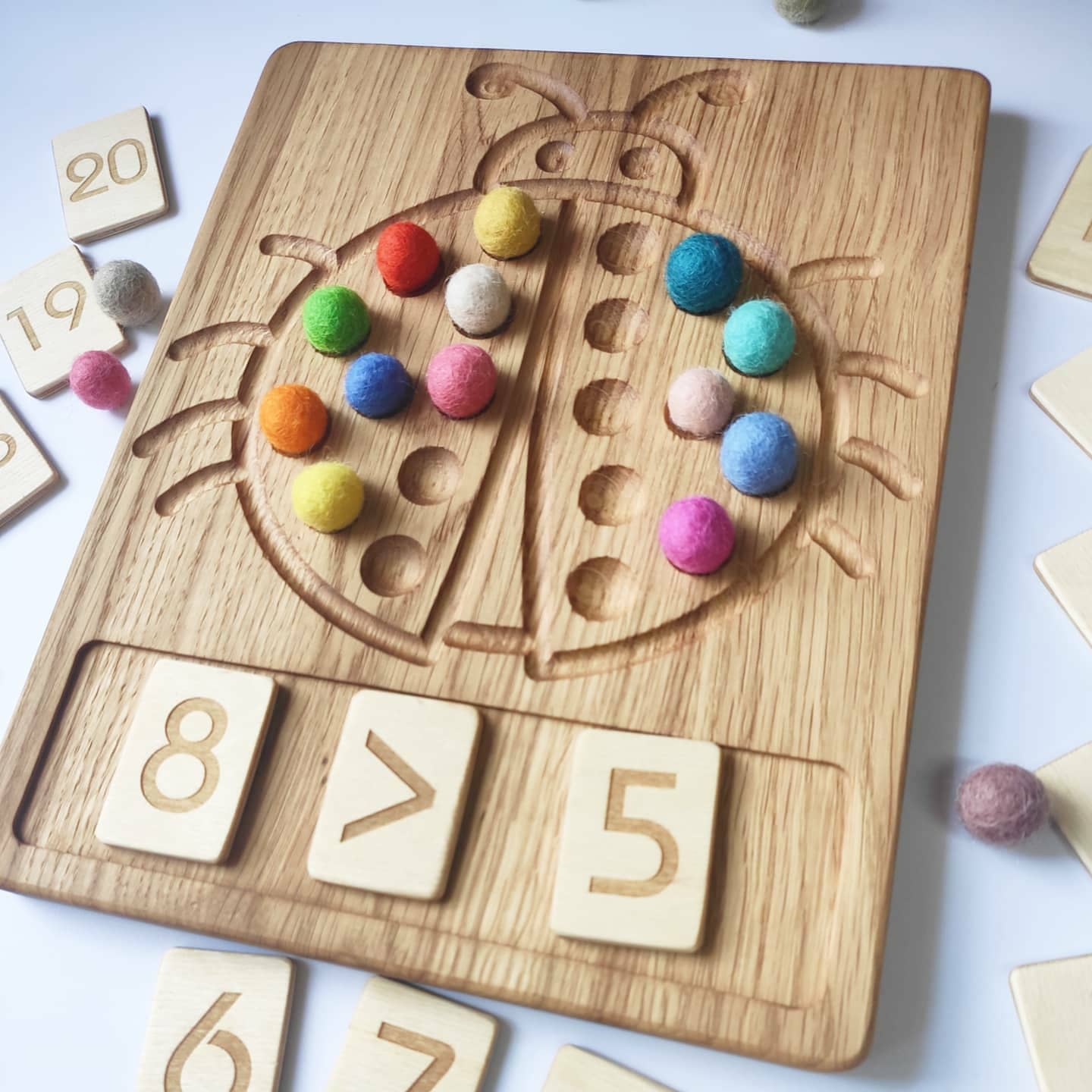 Wooden Ladybug  Math board with  set of numbers  cards 1-20