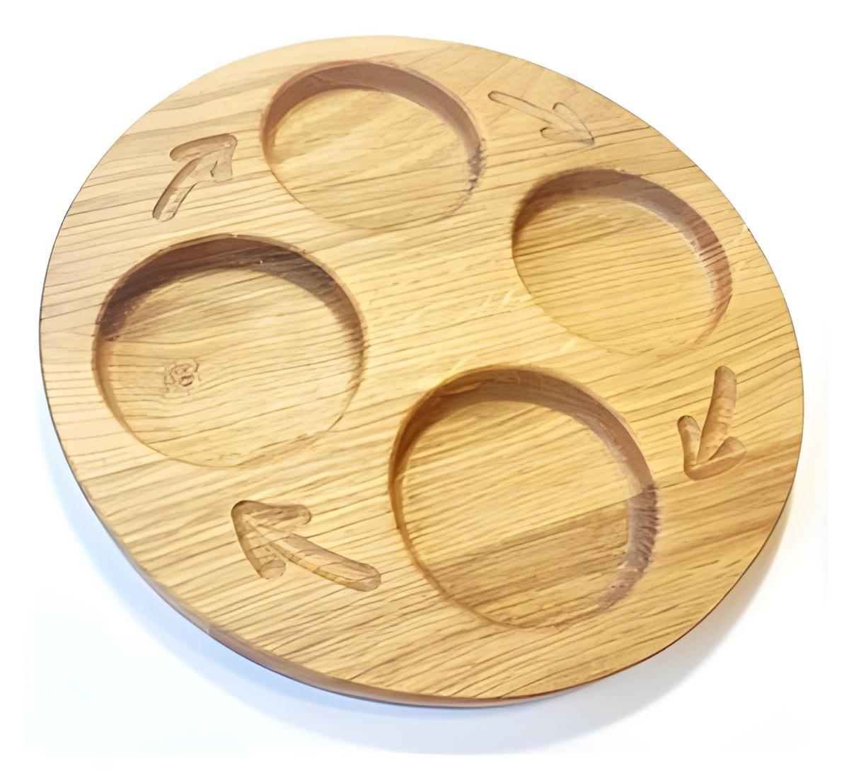 Montessori life  cycle tray, with  4 sections